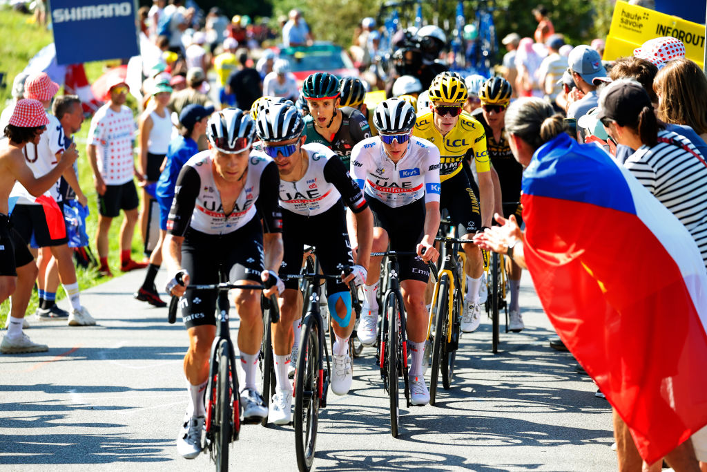 Tour de France 2023 : Jai Hindley (Bora-Hansgrohe) niché parmi les leaders du GC lors de l'étape 15