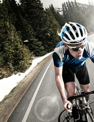 L'entraînement en côte est un excellent moyen d'obtenir plus de vitesse avec moins d'entraînement