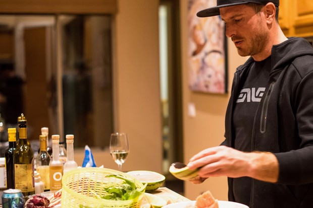 Réduisez les glucides, faites du vélo : le chef mange pour retrouver la santé