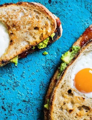 C'est le genre de sandwich qu'on aimerait bien manger au petit-déjeuner