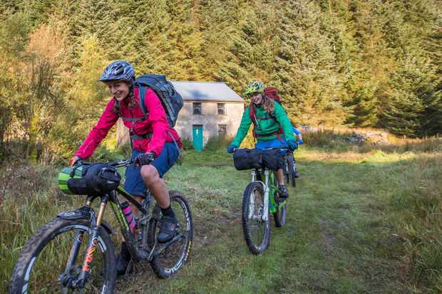 7 façons pour les vététistes de soulager la douleur de l'entraînement hivernal