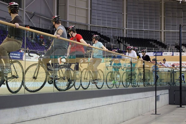 Le Scottish Bike Show attire Chris Hoy et ses amis au vélodrome du Commonwealth