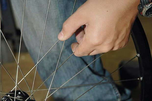 Atelier : Centrer une paire de roues