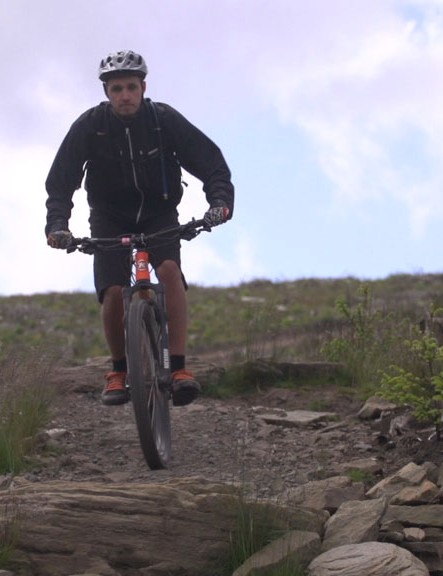 Apprenez les compétences de base en VTT au BikePark Wales