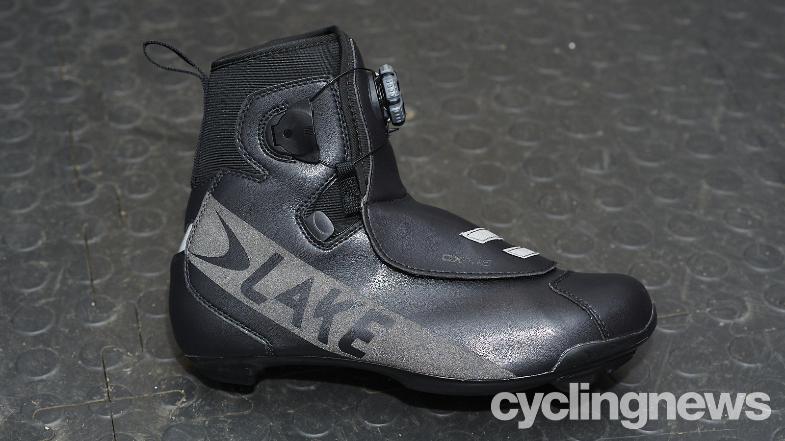 Chaussures de cyclisme d'hiver Lake CX146 contre un tapis de sol