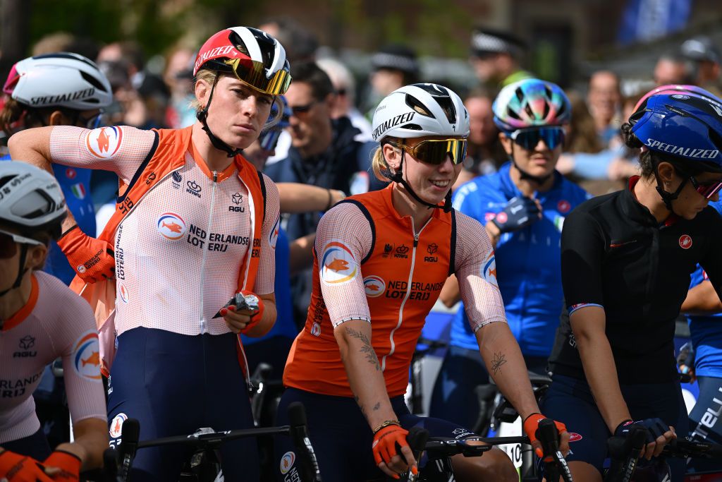 Demi Vollering and Lorena Wiebes both lined up for the Dutch team at the Road World Championships in 2023 and will also be on the start line for the Gravel World Championships