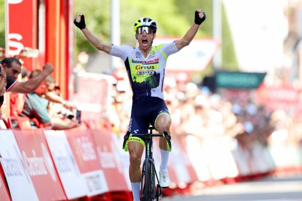 Vuelta a España stage 15: Rui Costa (Intermarché-Circus-Wanty) celebrates the win