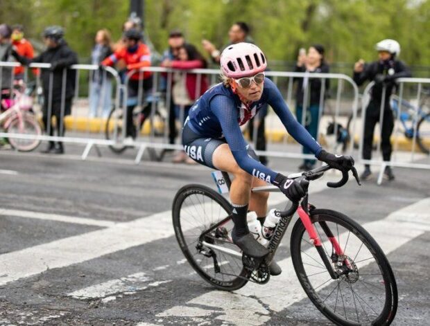 Lauren Stephens on the attack during the Pan American Games road race