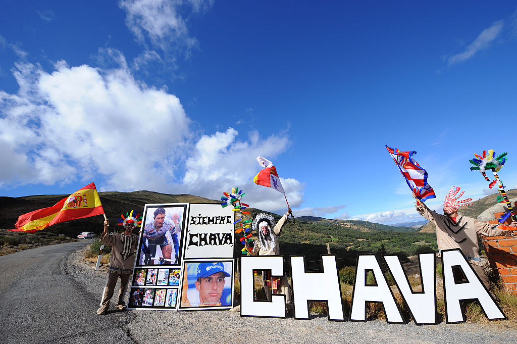 Fans de José María Jiménez sur le bord de la route lors d'une course en Espagne