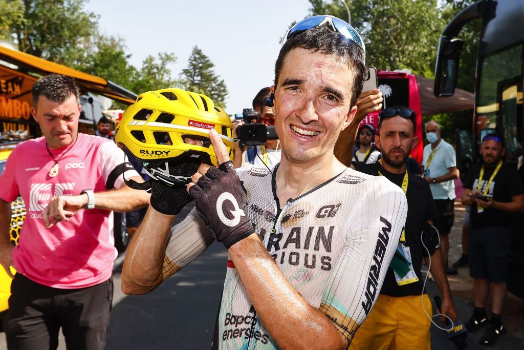 Tour de France 2023 stage 10: winner Pello Bilbao points to #RideforGino logo on helmet