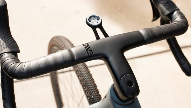 Enve SES AR One-Piece handlebar lifestyle image