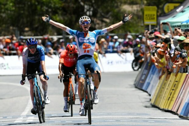 Oscar Onley (dsm-firmenich PostNL) wins on Willunga Hill