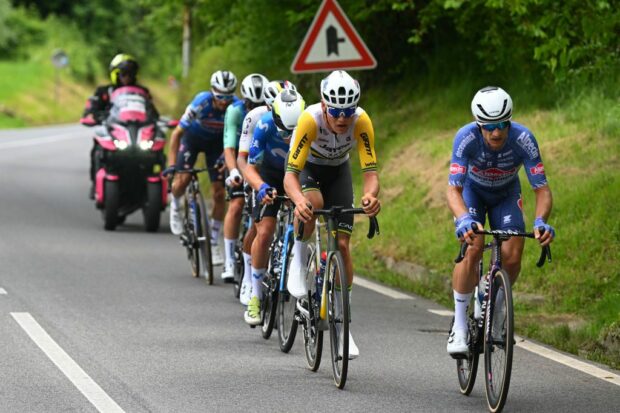 Luke Plapp struggles with digestive problems while in the breakaway on stage 19 at the Giro d