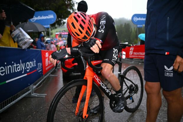 Tough day for Geraint Thomas (Ineos Grenadiers) who lost time and dropped one spot to third overall