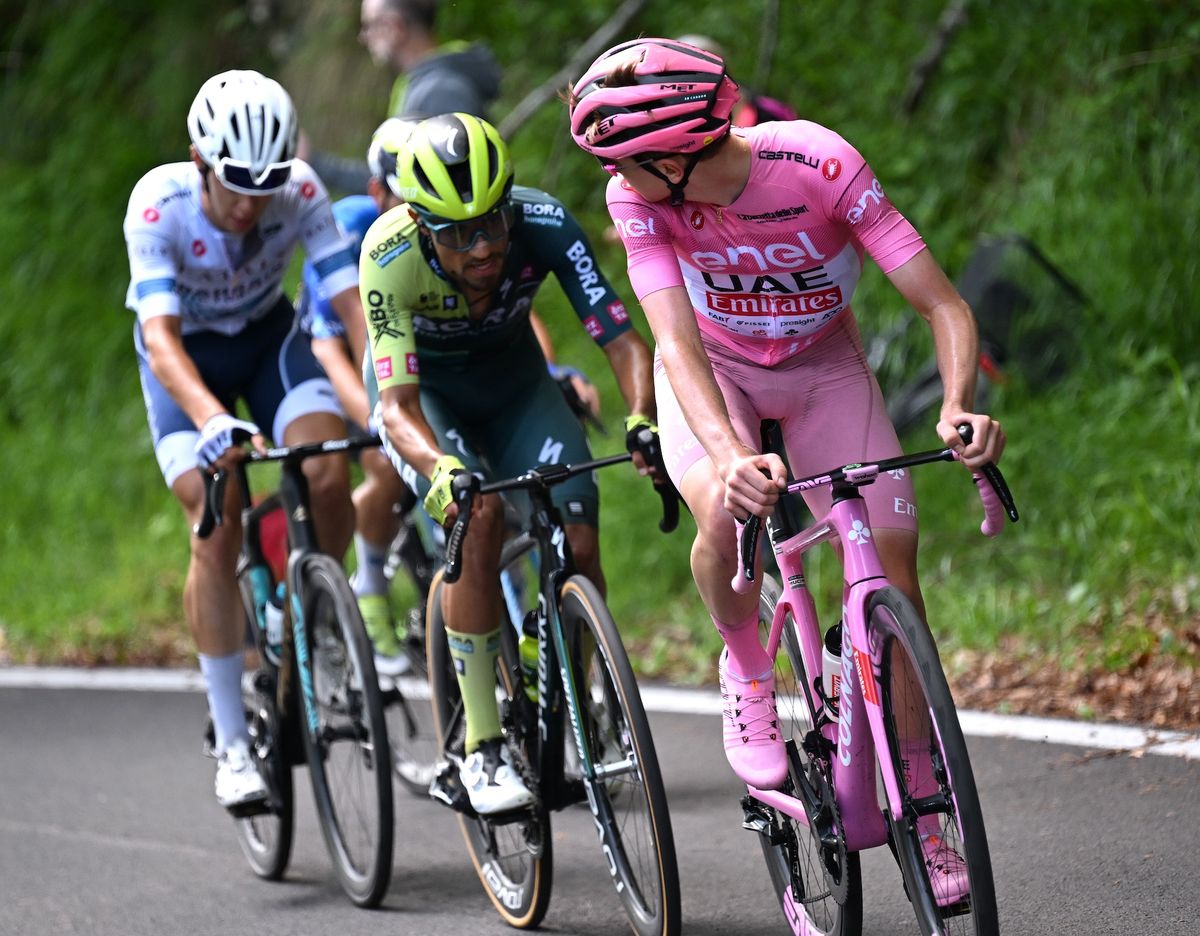 BASSANO DEL GRAPPA, ITALY - MAY 25: (L-R) Antonio Tiberi of Italy and Team Bahrain - Victorious - White best young jersey, Daniel Martinez of Colombia and Team BORA - hansgrohe and Tadej Pogacar of Slovenia and UAE Team Emirates - Pink Leader Jersey compete during the 107th Giro d