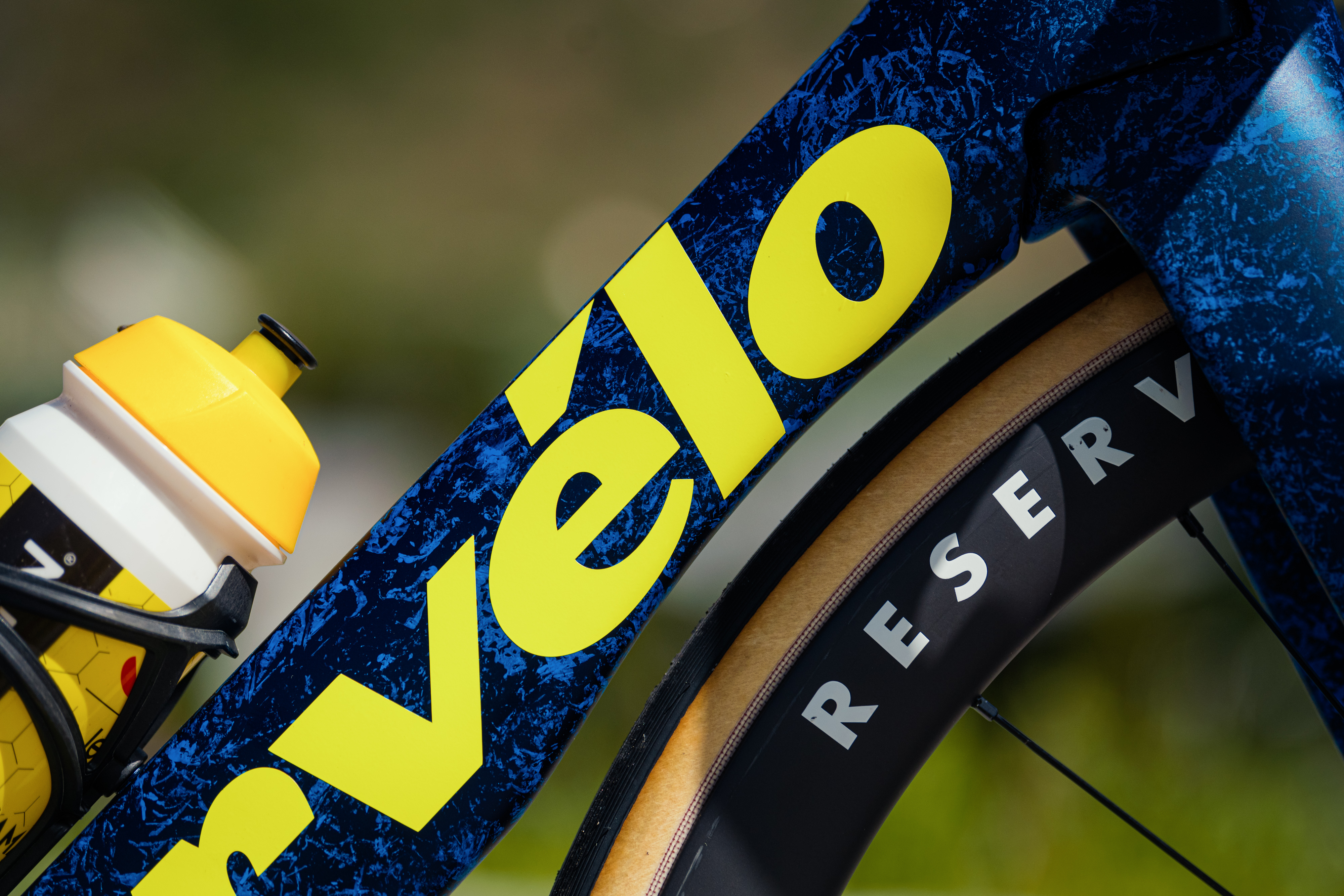 Cervelo S5 sur le thème Renaissance de Visma Lease a Bike