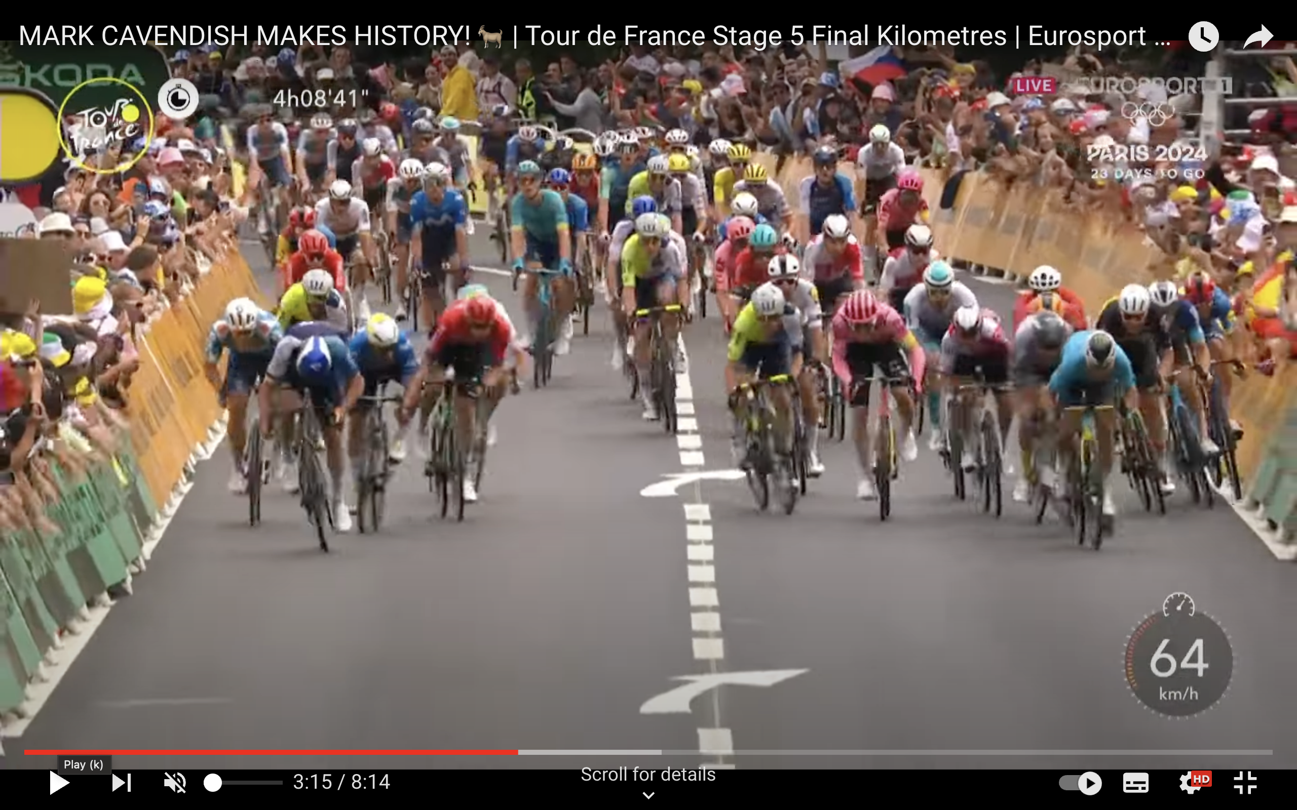 Captures d'écran du dernier kilomètre de l'étape 5 lorsque Mark Cavendish a remporté sa 35e victoire d'étape du Tour de France, un record