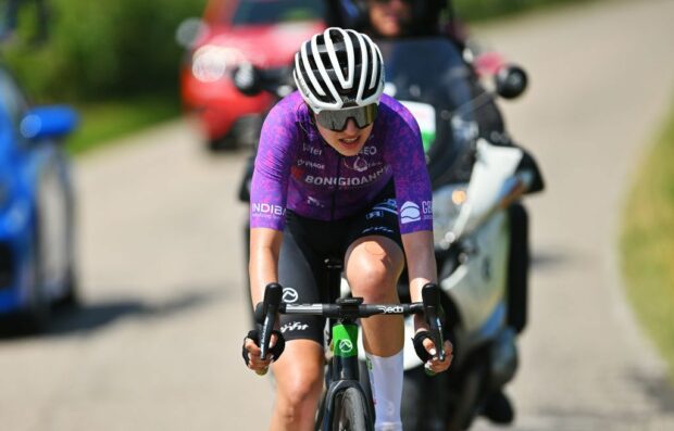 VOLTA MANTOVANA ITALY JULY 08 Ana Vitoria Magalhaes of Brasil and Team Bepink Bongioanni competes in the breakaway during the 35th Giro dItalia Women 2024 Stage 2 a 157km individual time trial stage from Brescia to Brescia UCIWWT on July 08 2024 in Volta Mantovana Italy Photo by Luc ClaessenGetty Images