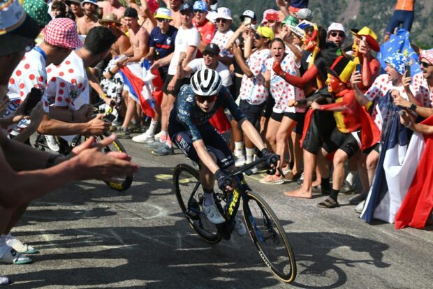 COL DE LA COUILLOLE FRANCE JULY 20 Jonas Vingegaard Hansen of Denmark and Team Visma Lease a Bike competes in the chase group during the 111th Tour de France 2024 Stage 20 a 1328km stage from Nice to Col de la Couillole 1676m UCIWT on July 20 2024 in Col de la Couillole France Photo by Dario BelingheriGetty Images