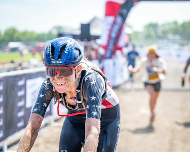 Lauren Stephens récidive aux Gravel Worlds tandis que Svendsen devance Zavyalov dans la course masculine