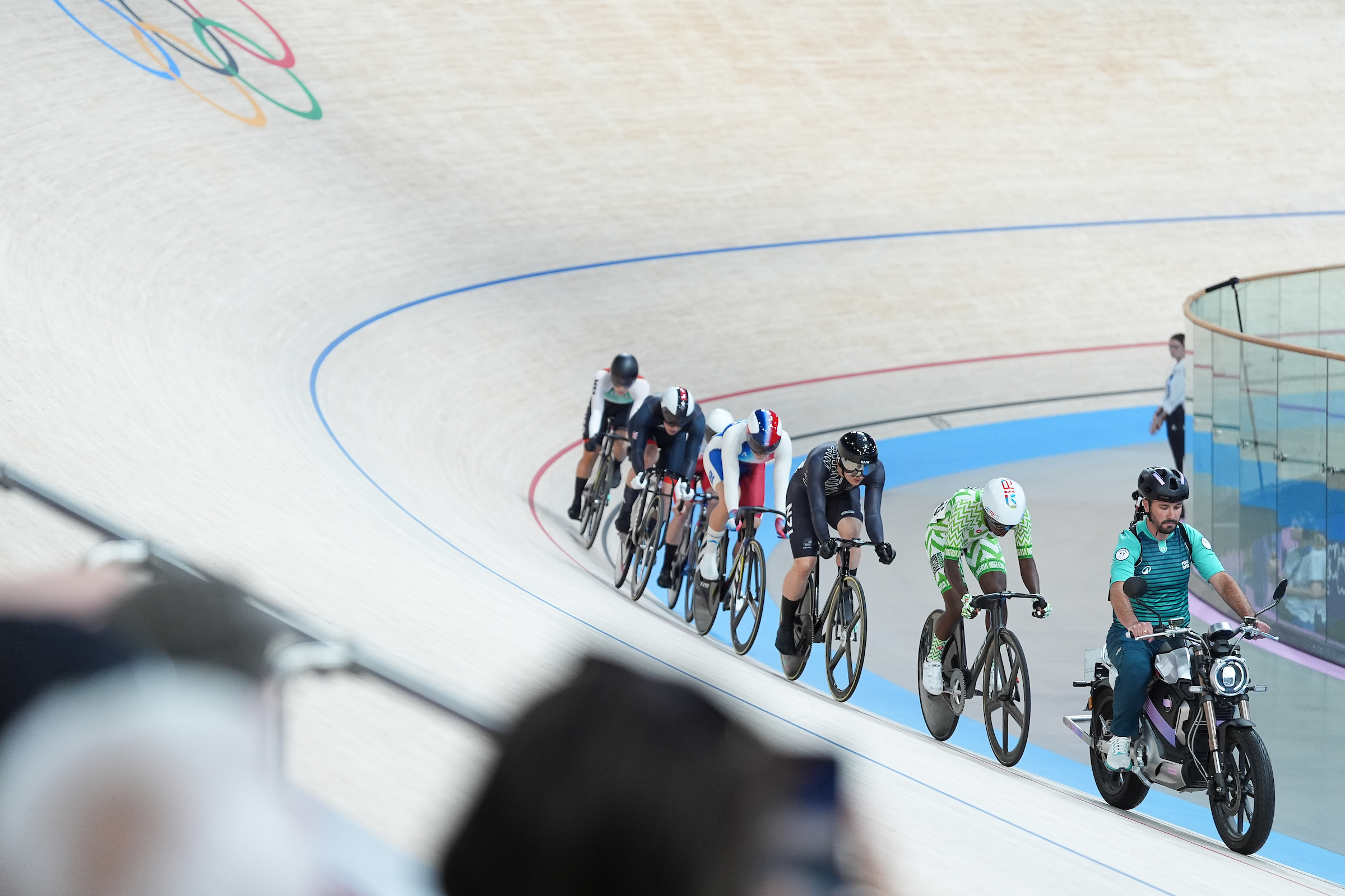 Photo de Zac Williams/SWpix.com - 07/08/2024 - Jeux Olympiques de Paris 2024 - Cyclisme sur piste - Vélodrome national, Saint-Quentin-en-Yvelines, France - Keirin féminin, premier tour - Ese Ukpeseraye (Nigeria)