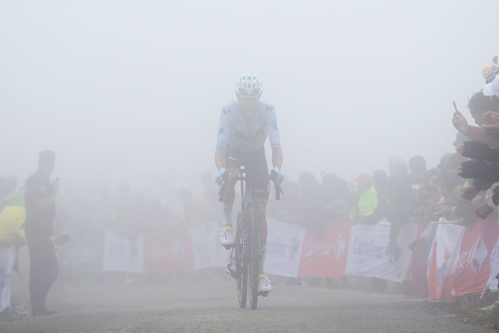 "Il nous reste encore beaucoup de Vuelta a España" – Enric Mas réconforté après le duel de Primoz Roglič sur Cuitu Negru