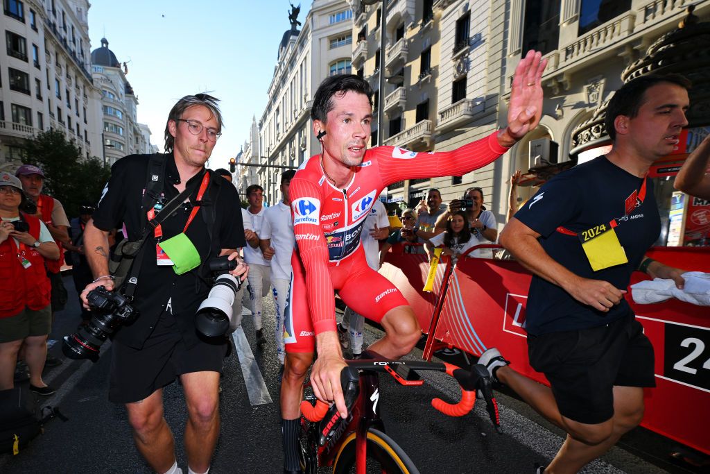 « Je ne suis qu'un être humain » - Primož Roglič envisage un avenir dans le cyclisme après son dernier abandon au Tour de France