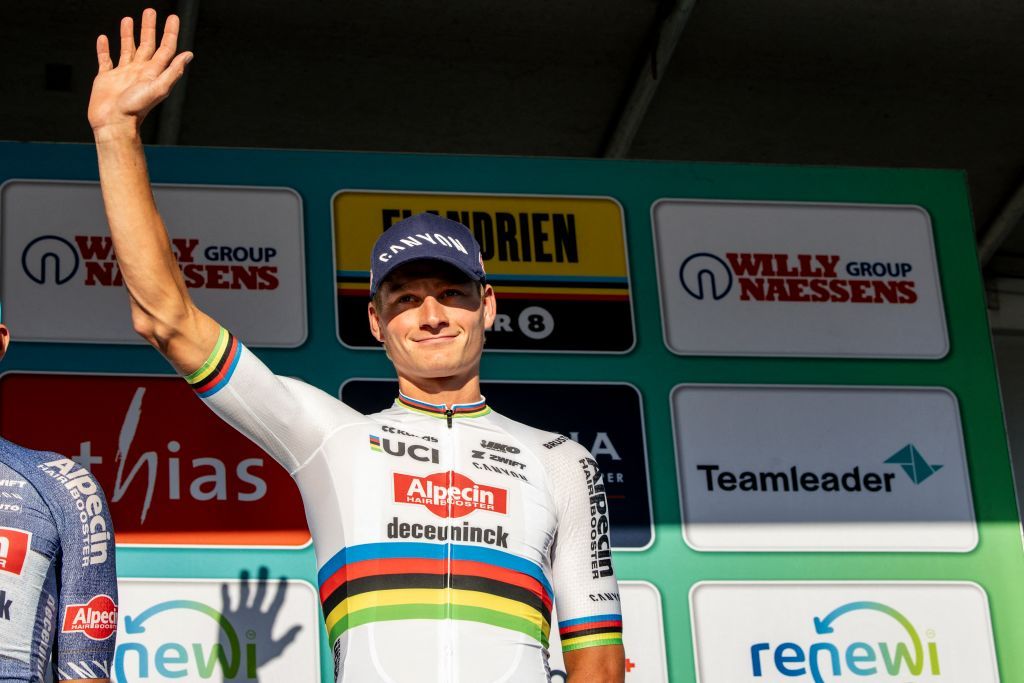 Mathieu van der Poel tente de perdre du poids pour avoir « peu de chances » de défendre son titre de champion du monde