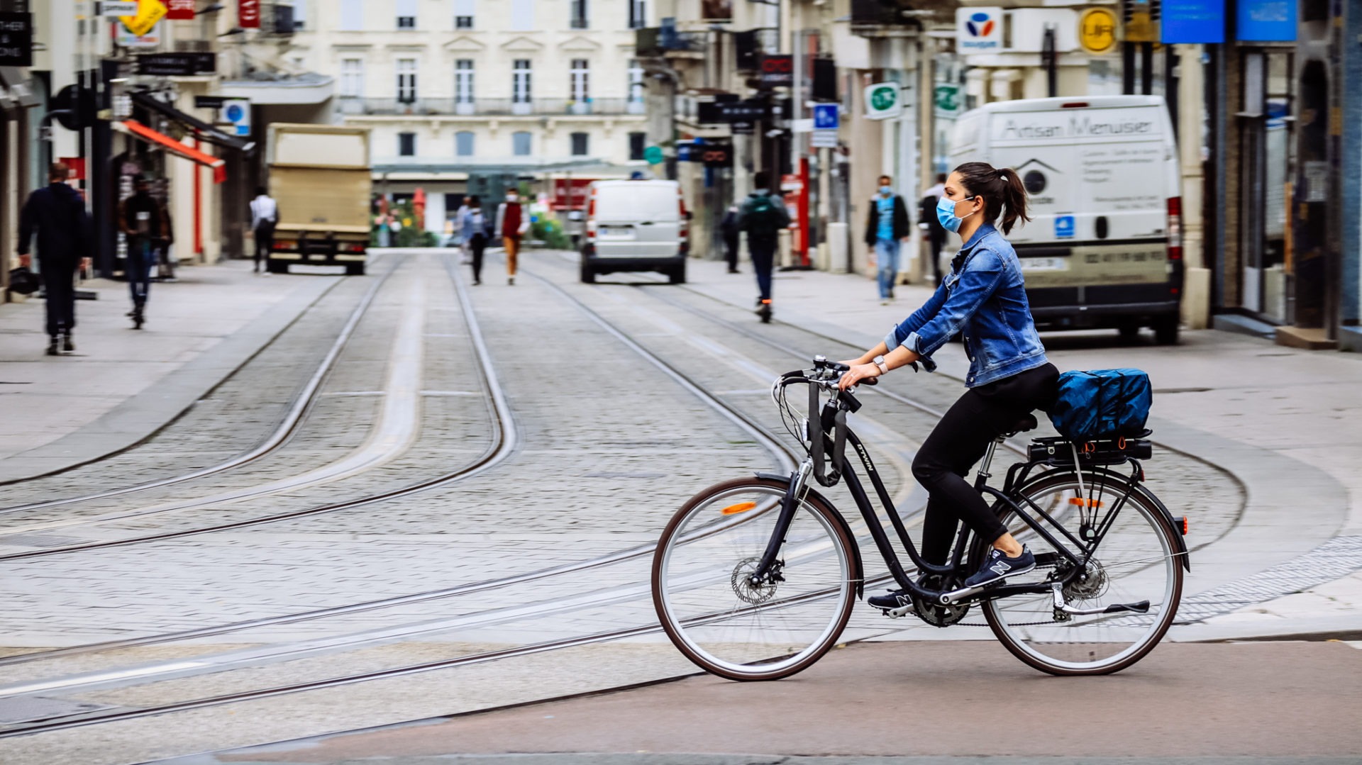 L'univers du vélo femme : confort et performance au quotidien